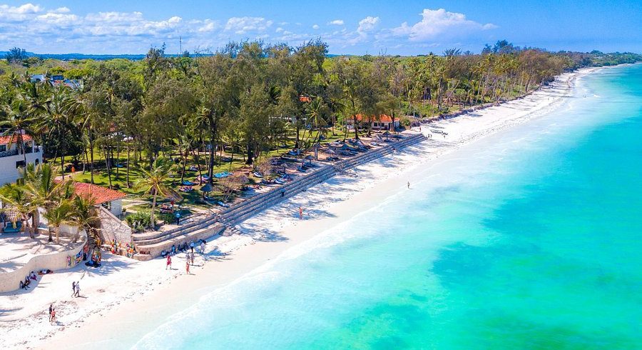 white sand at diani beach