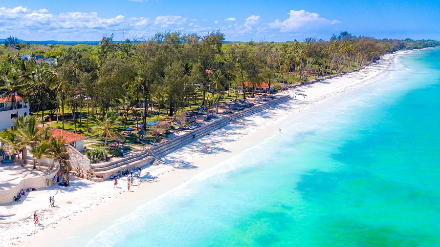 white sand at diani beach